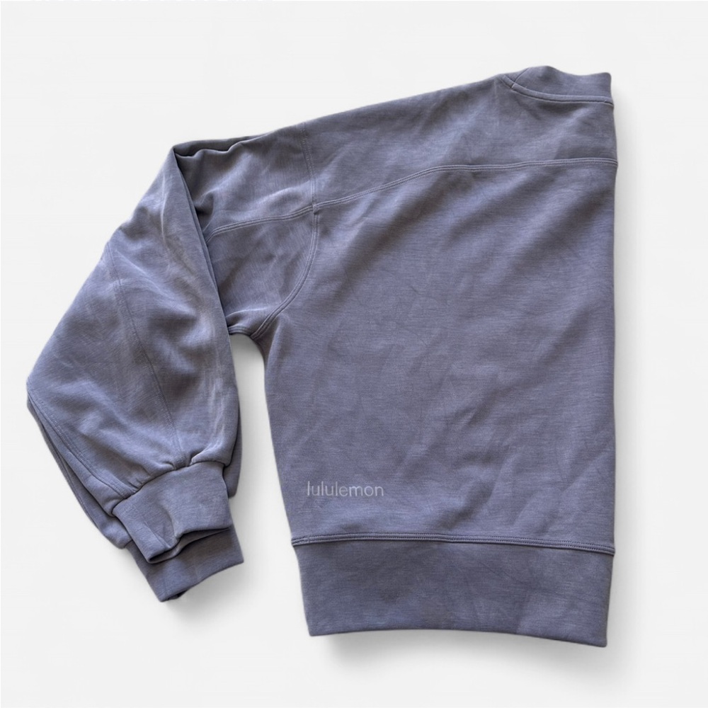 Lululemon Softstreme Crew Neck in Grape Mist - Picture 2 of 5